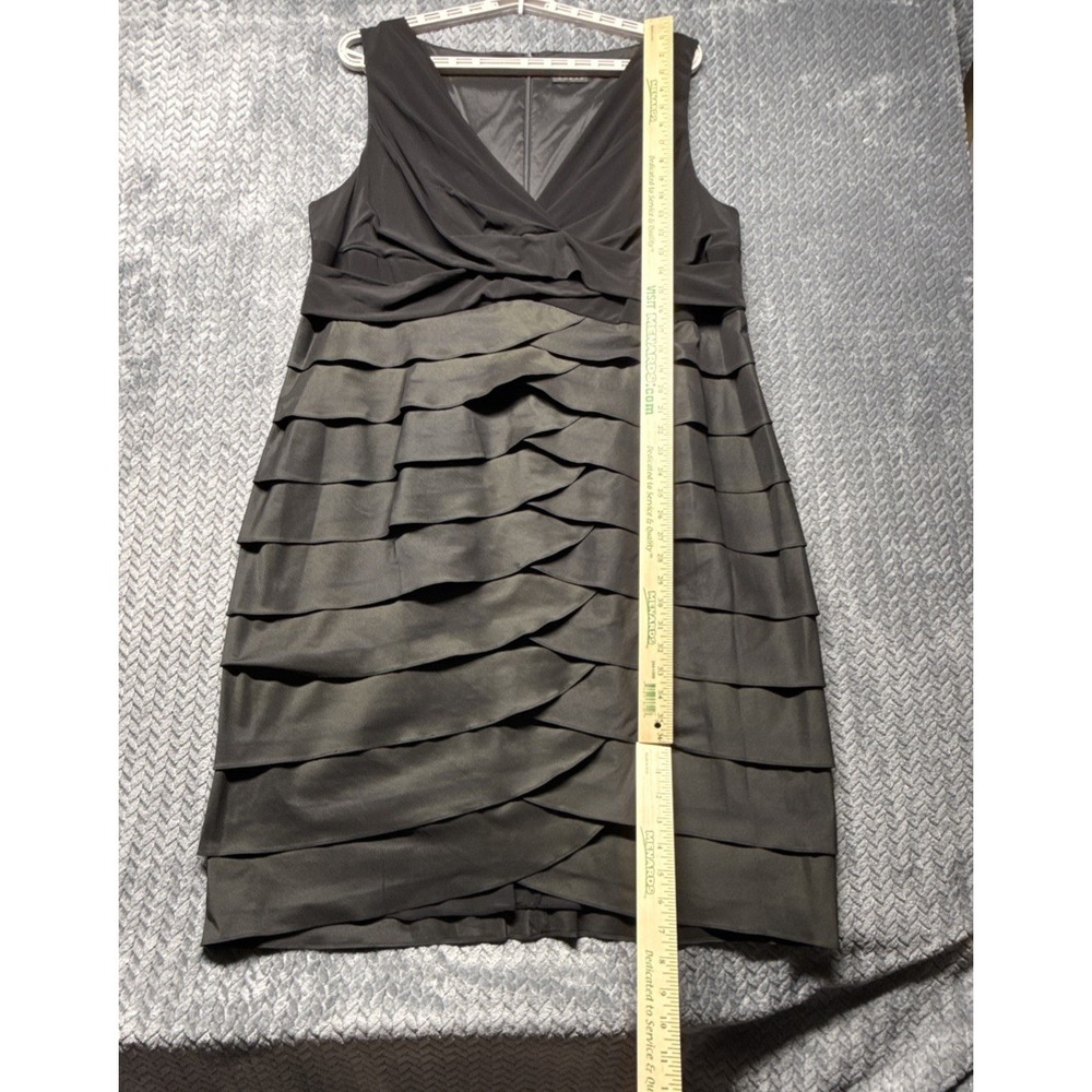 Adrianna Papell Woman 20W Black Tiered Cocktail Dress Sleeveless V-Neck - Picture 12 of 12